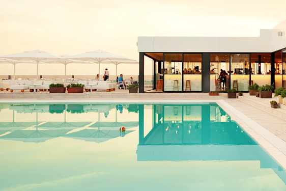 Ocean Beach Club, Playa del Cura