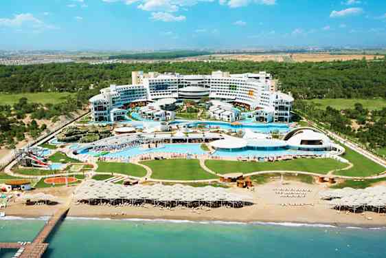 Cornelia Diamond Golf Resort & Spa er et godt udgangspunkt for en golfferie