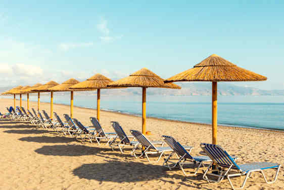Solstole på strand