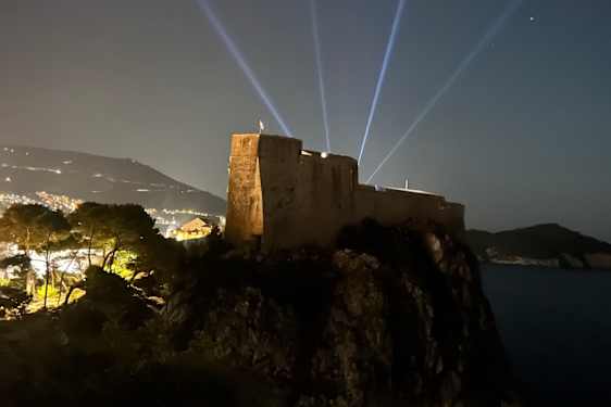 Lysshow over den Gamle by i Dubrovnik