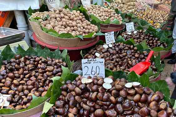 Nødder i den tyrkiske bazar