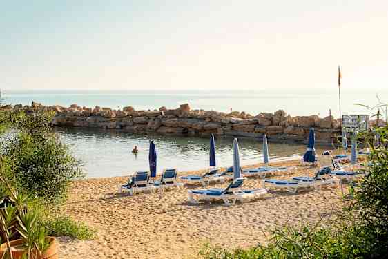 Mimosa Beach