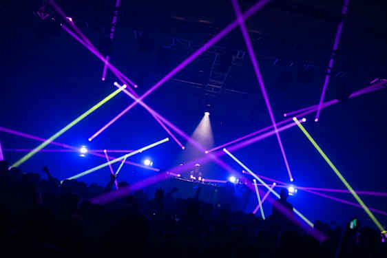 Natklub. Foto: Unsplash