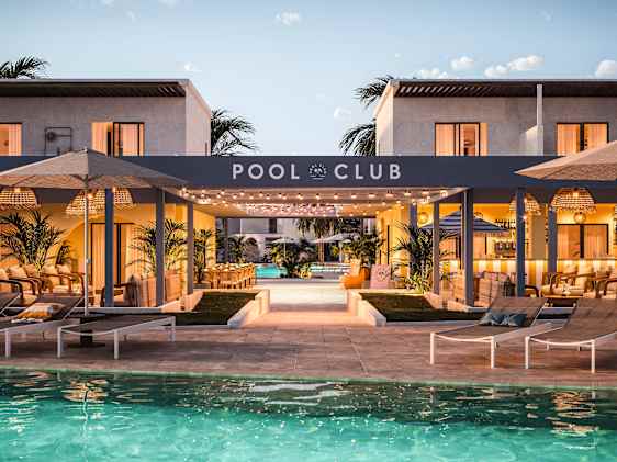 Pool baren på hotellet