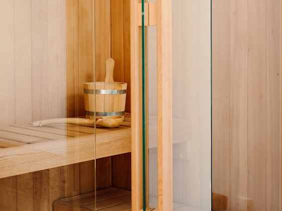 Bjerg midt i vandet. Foto: Unsplash