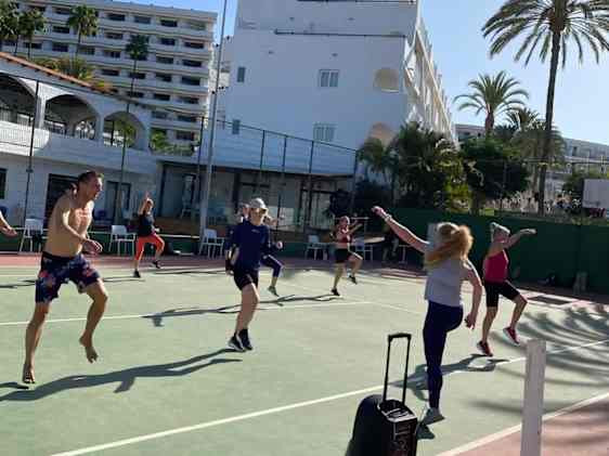 Musik og gang i Birgittes fitnesstræning