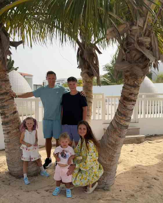 Familien Hykkerud under palmerne på Kap Verde