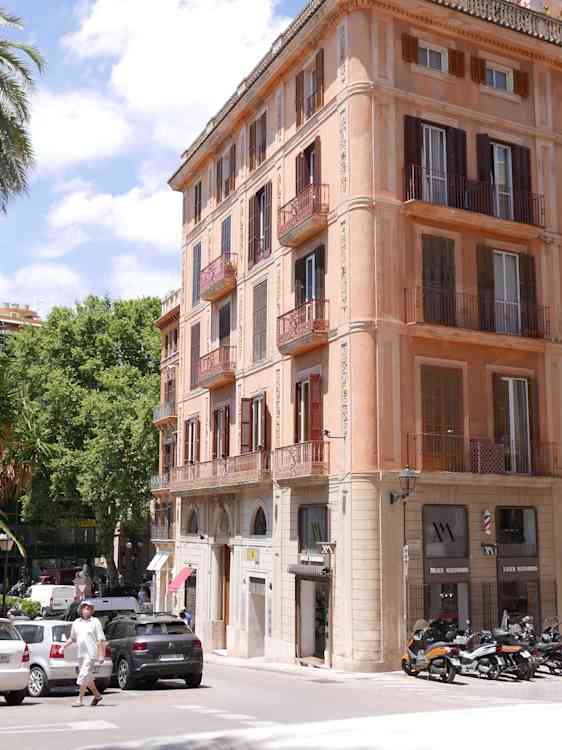 Smuk bygning i Palma