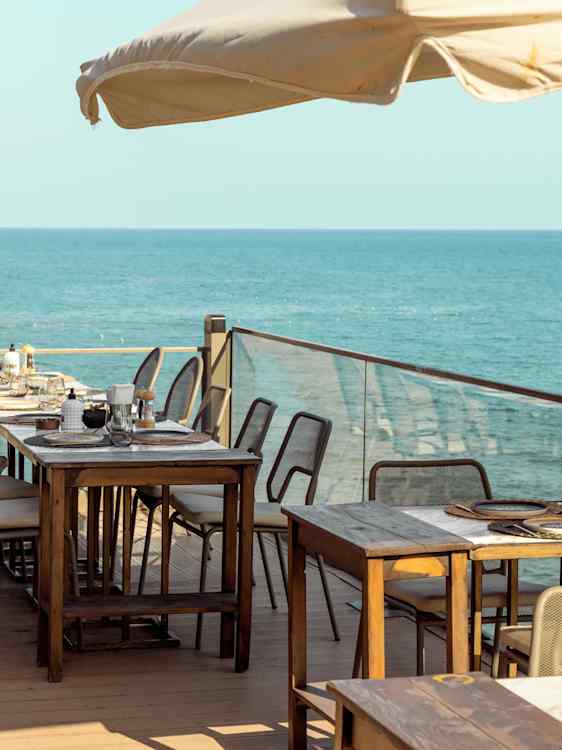 Restaurant med havudsigt