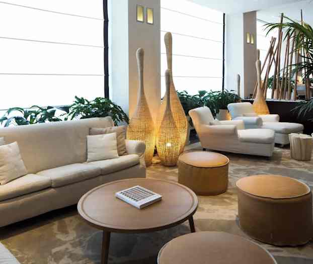 Lounge i lobbyen