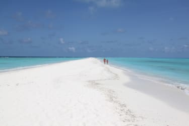 Der findes børnevenlige strande på Maldiverne