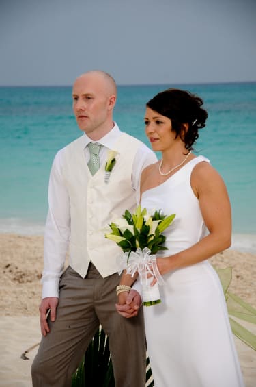 Brudepar på stranden