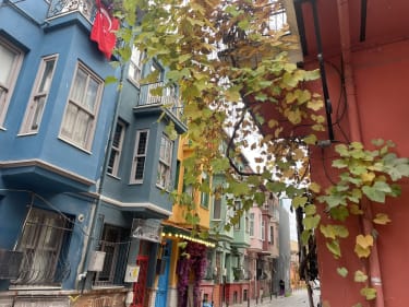 De farverige gader i Balat