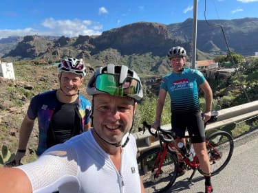 mode Egen frakke Bo Hamburger Bike Camp på Gran Canaria - Cykelrejser | Spies
