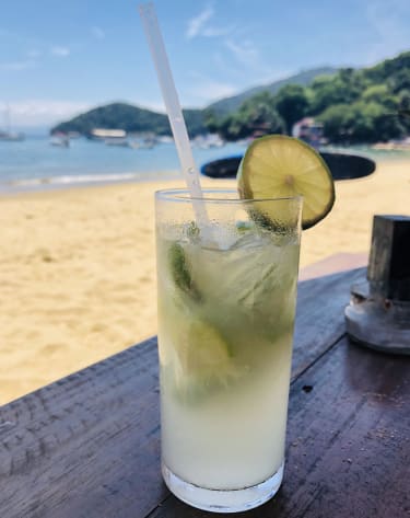 En drink på stranden