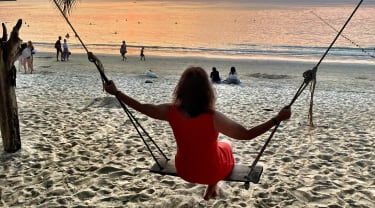 Ann-Renée på Kamala Beach