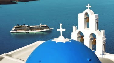 Krydstogtskib i Grækenland