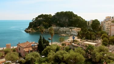 Besøg f.eks. Sicilien på en afbudsrejse til Italien