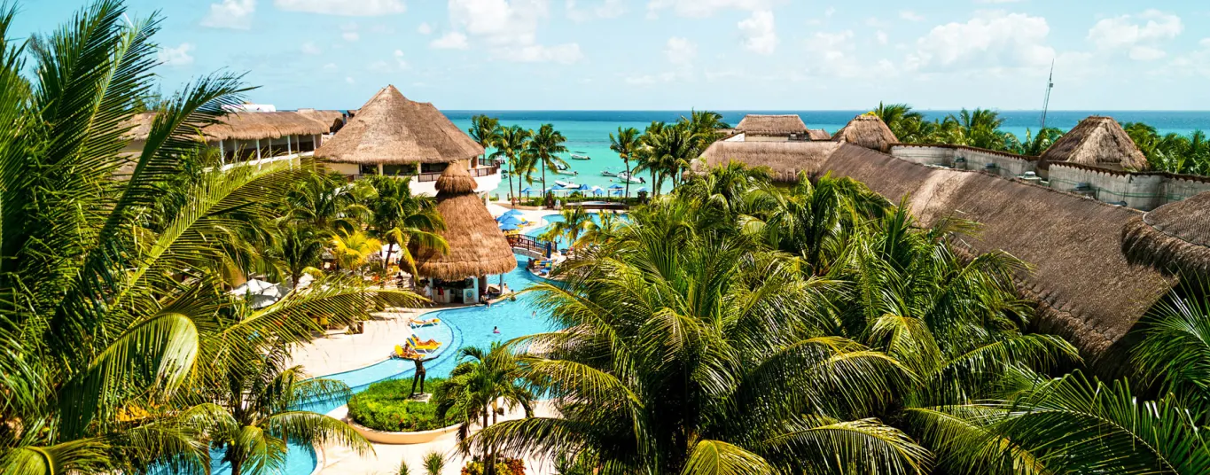 Coco Beach Bình Thuận thiên đường nghỉ dưỡng giữa biển xanh và cát trắng.