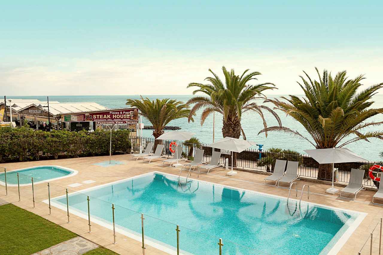 Billede av hotellet Reina Sol - nummer 1 af 12