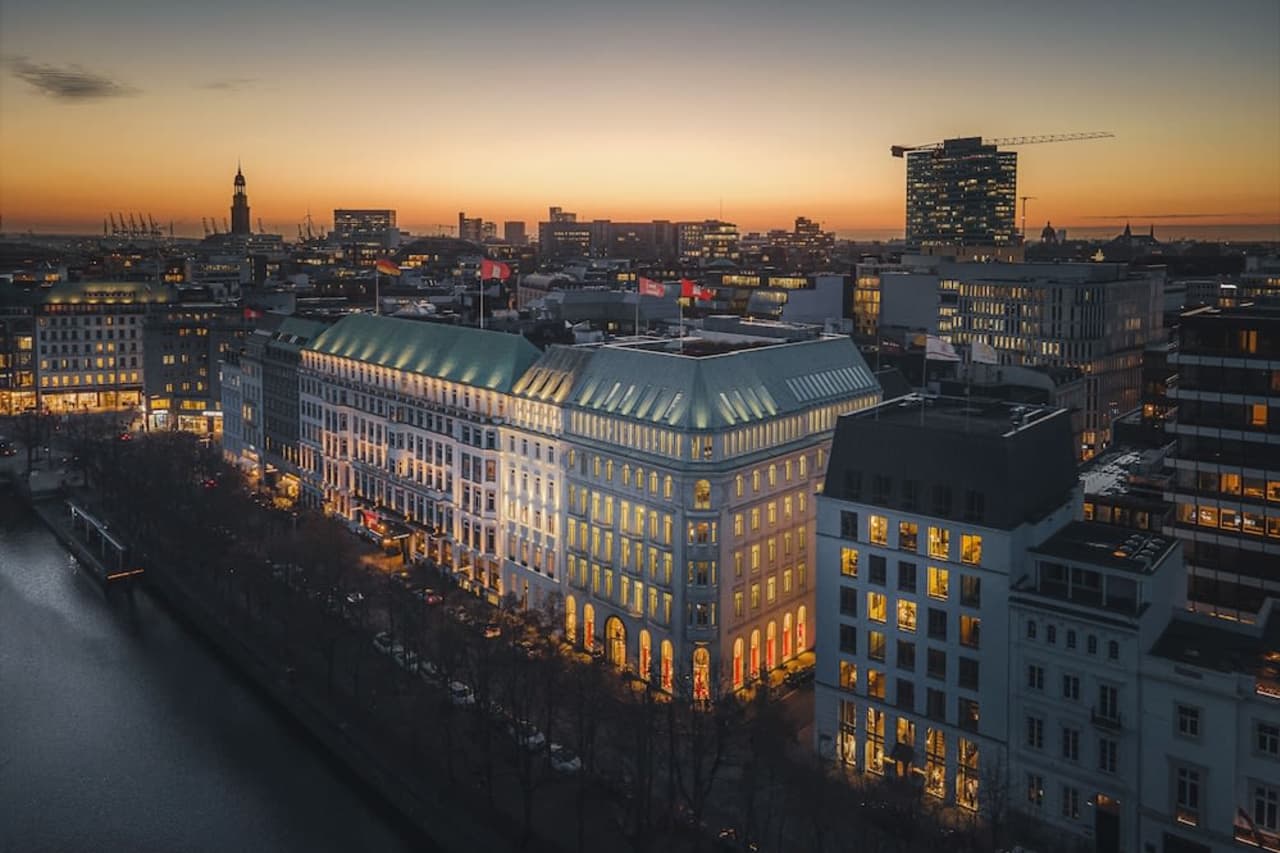 Billede av hotellet Fairmont Hotel Vier Jahreszeiten Hamburg - nummer 1 af 117