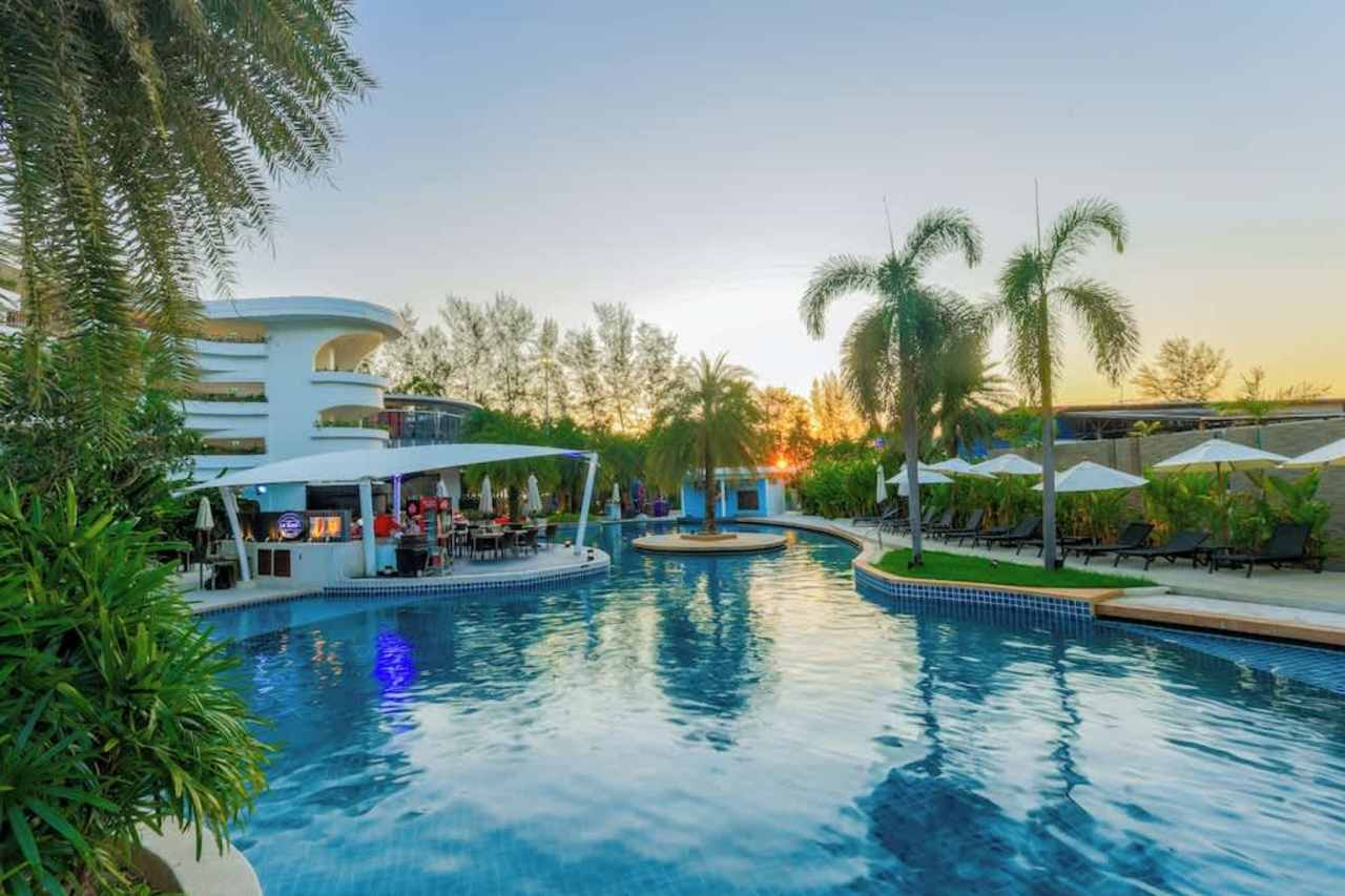 Billede av hotellet Holiday Inn Resort Phuket Karon Beach by IHG - nummer 1 af 129