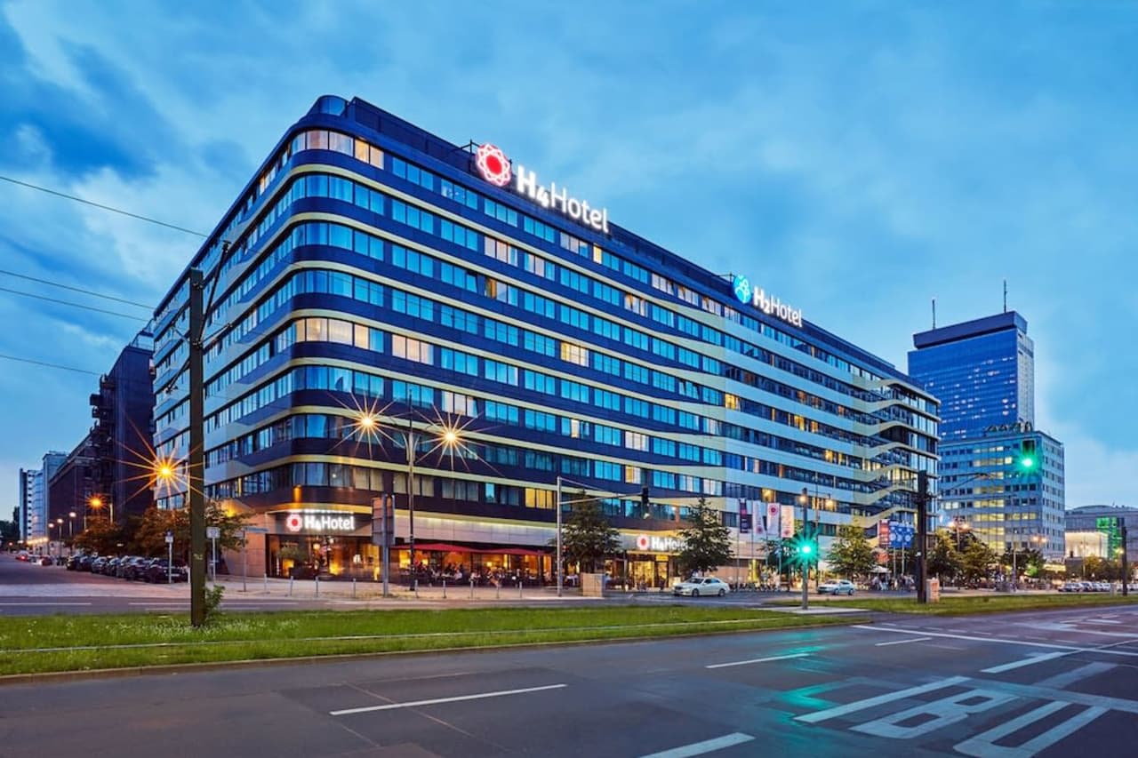 Billede av hotellet H4 Hotel Berlin Alexanderplatz - nummer 1 af 43