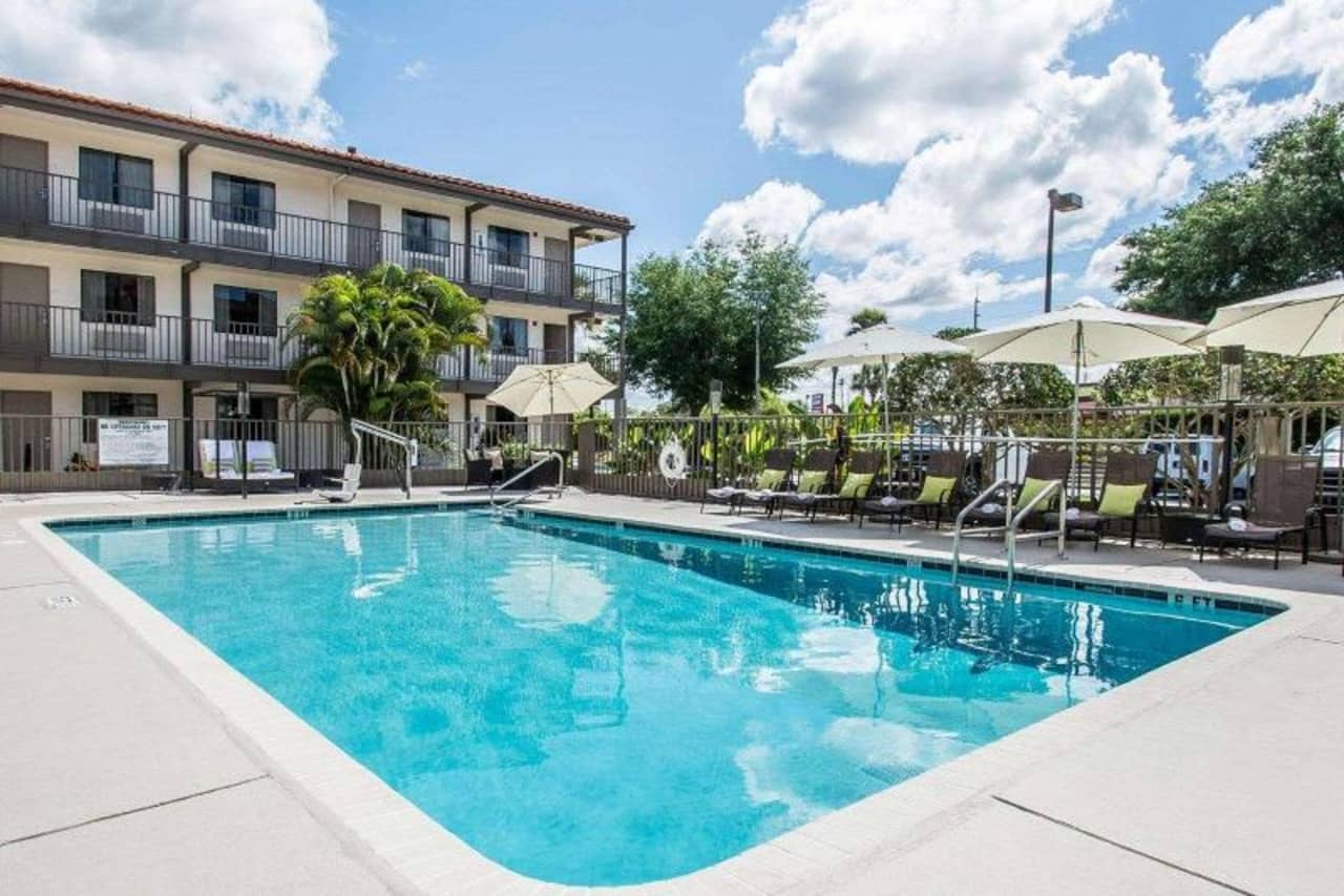 Billede av hotellet Quality Inn & Suites By The Parks - nummer 1 af 59