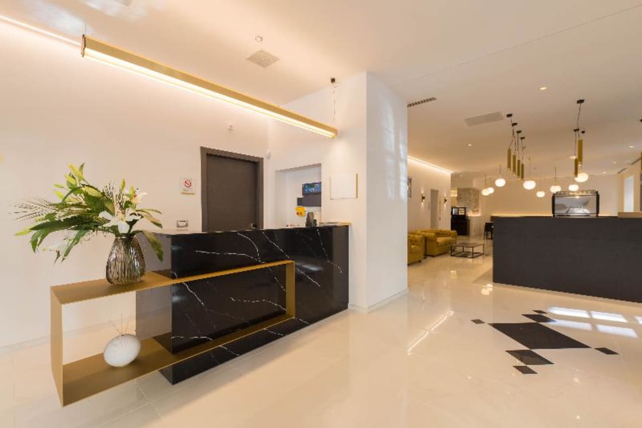 Billede av hotellet Hôtel Nice Azur Riviera - nummer 1 af 30