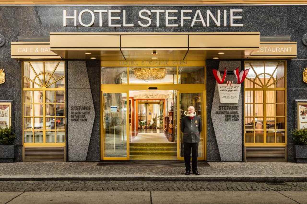 Billede av hotellet Stefanie - nummer 1 af 133