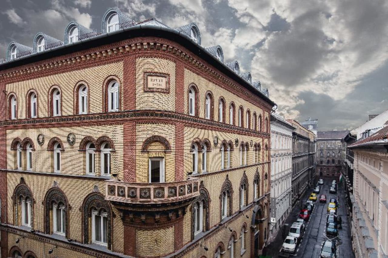 Billede av hotellet Hotel Museum Budapest - nummer 1 af 54