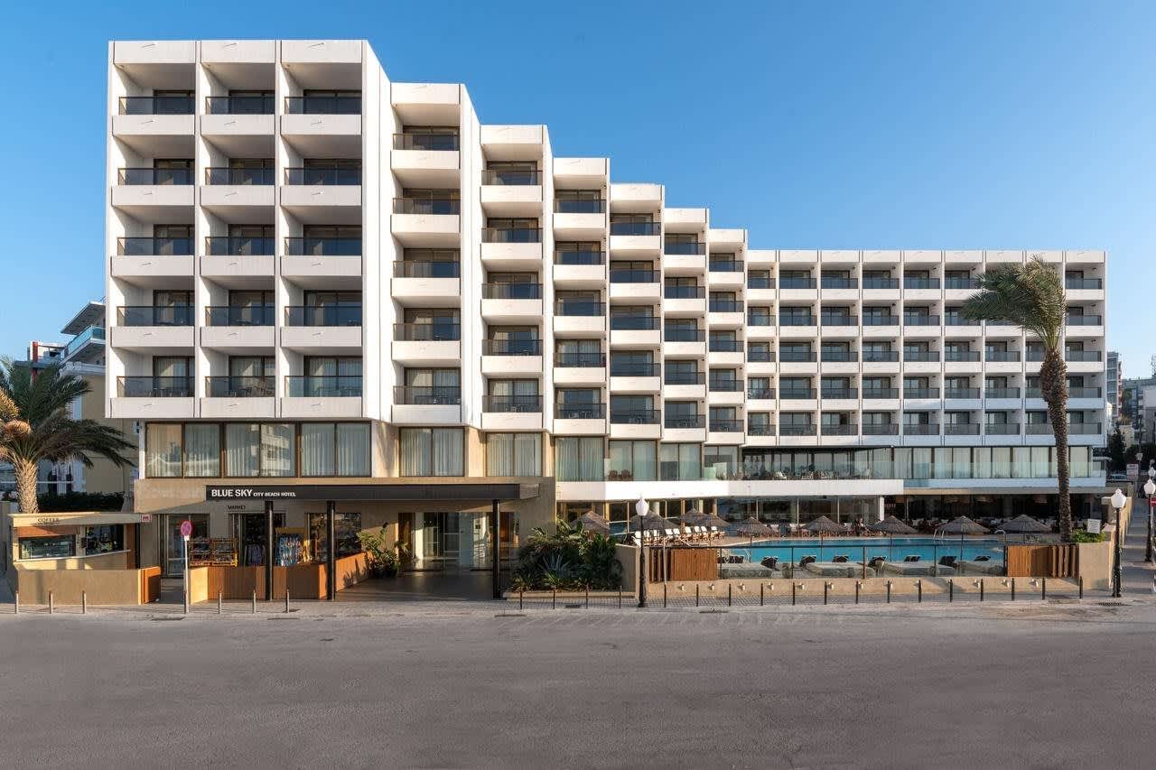 Billede av hotellet Blue Sky City Beach Hotel - nummer 1 af 15