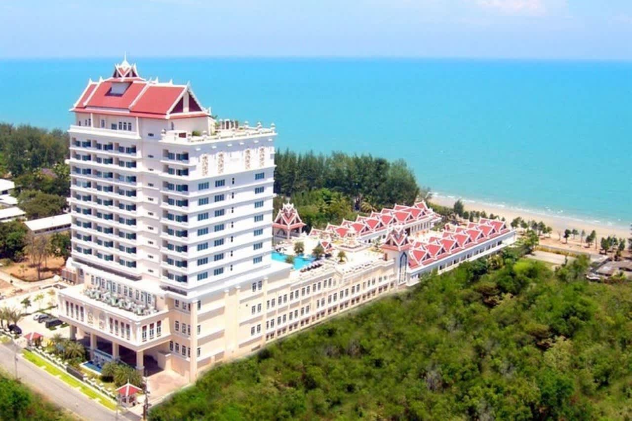 Billede av hotellet Grand Pacific Sovereign Resort and Spa - nummer 1 af 62
