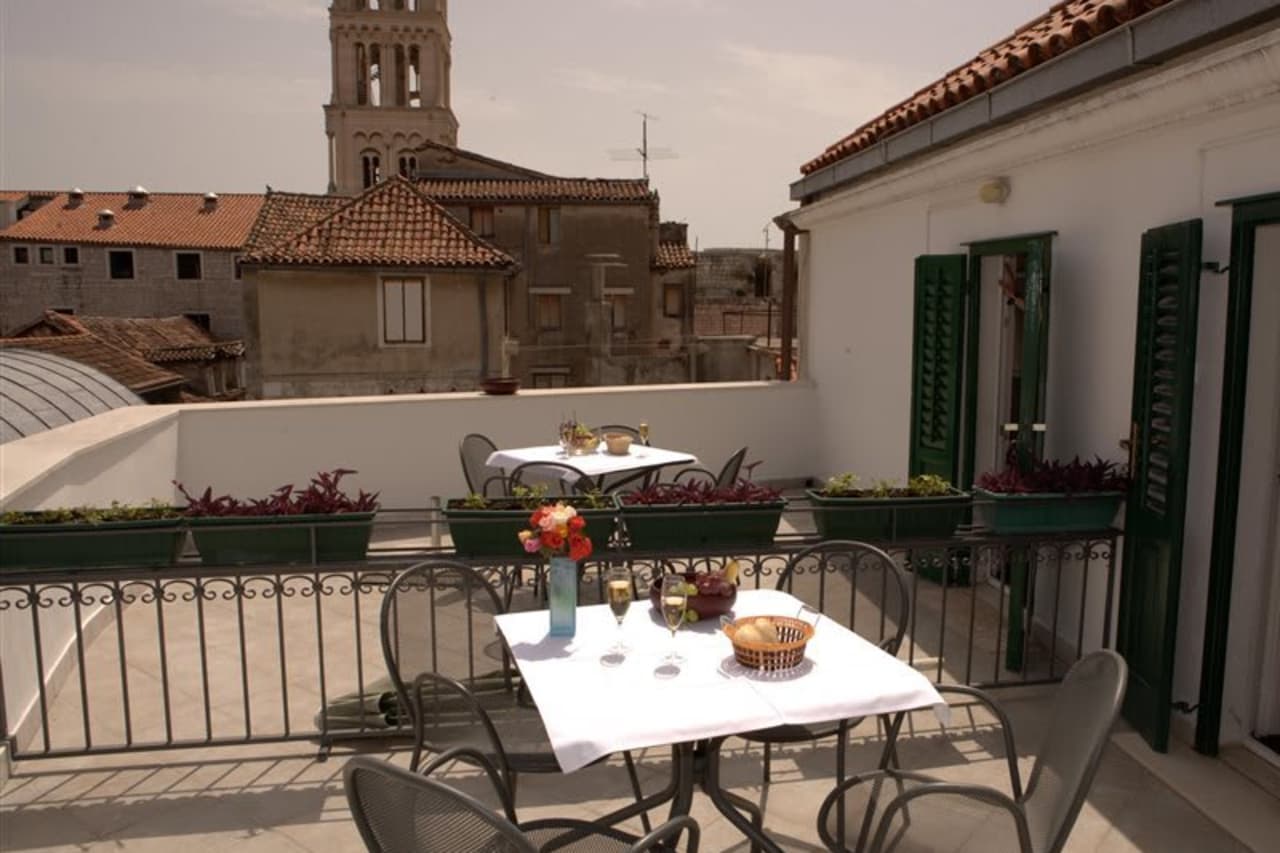 Billede av hotellet Slavija Culture Heritage Hotel - nummer 1 af 47