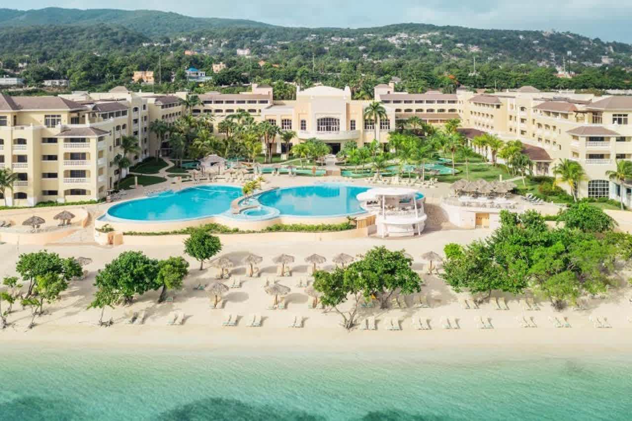 Billede av hotellet Iberostar Waves Rose Hall Beach - nummer 1 af 19