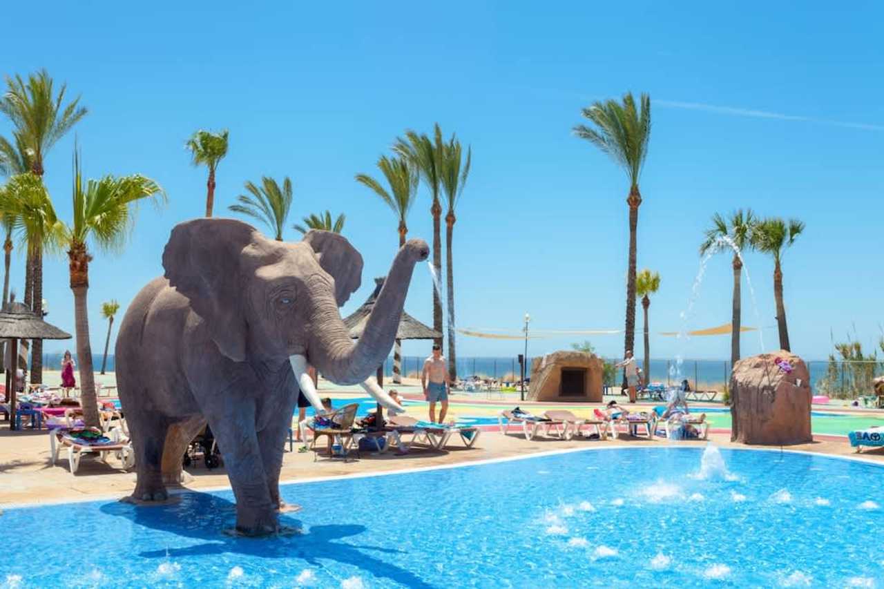 Billede av hotellet Holiday World Riwo Hotel - nummer 1 af 100