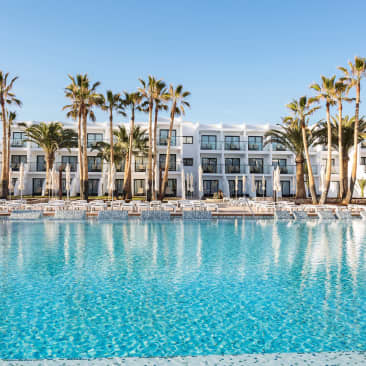 Grand Palladium White Island Resort & Spa