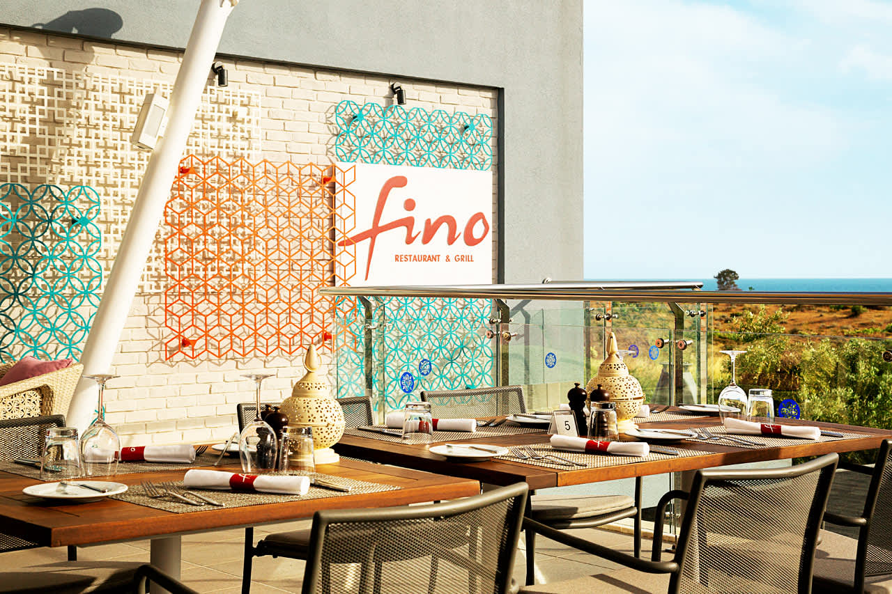 Fino Restaurant & Grill har en skøn beliggenhed på tagterrassen
