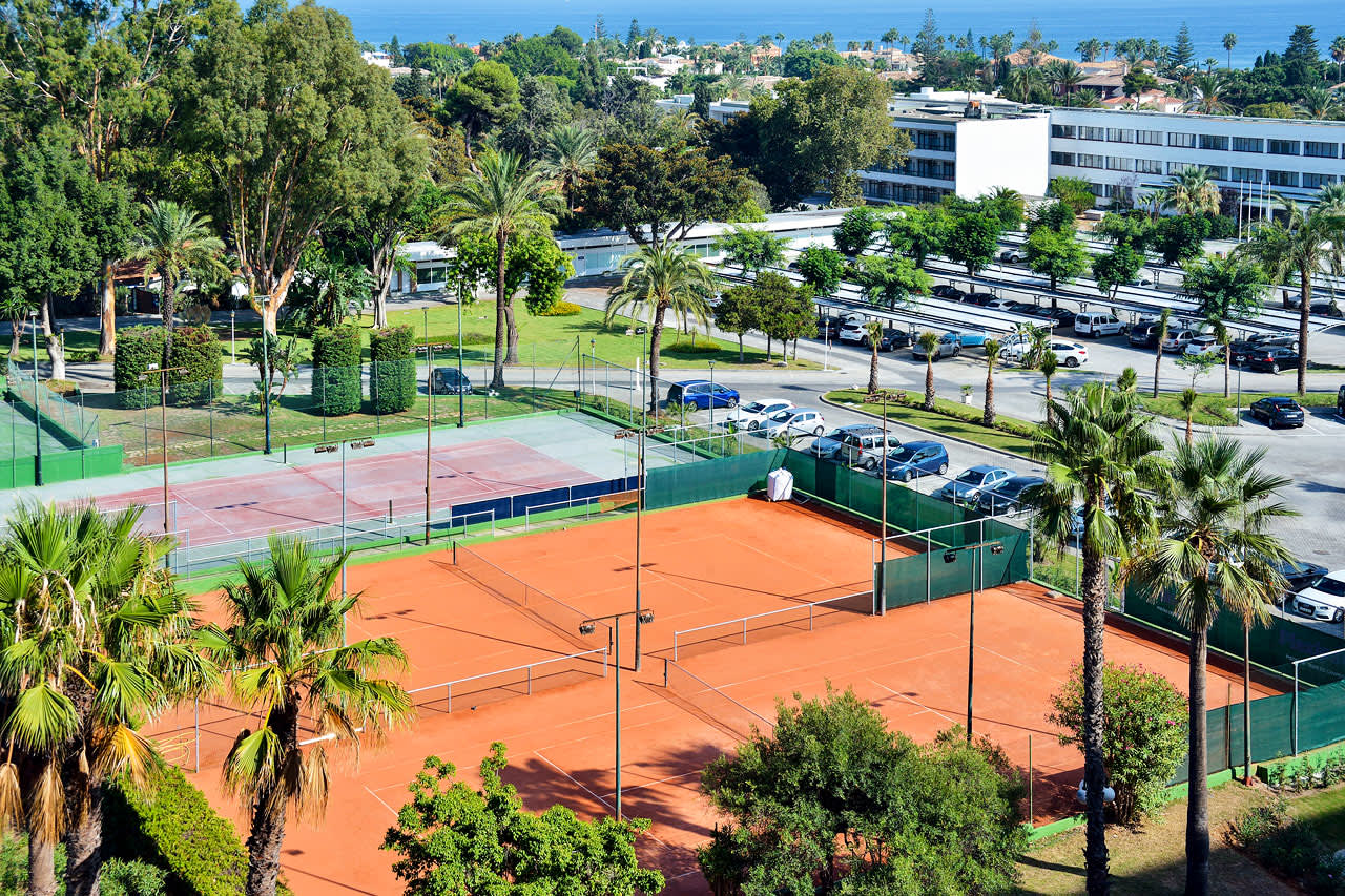 Hotellets tennisbaner