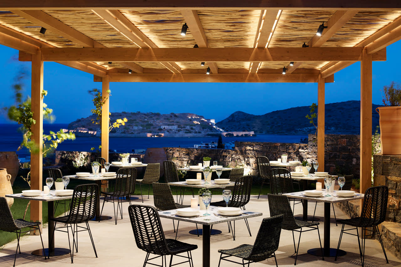Hotellets gourmetrestaurant med græske retter