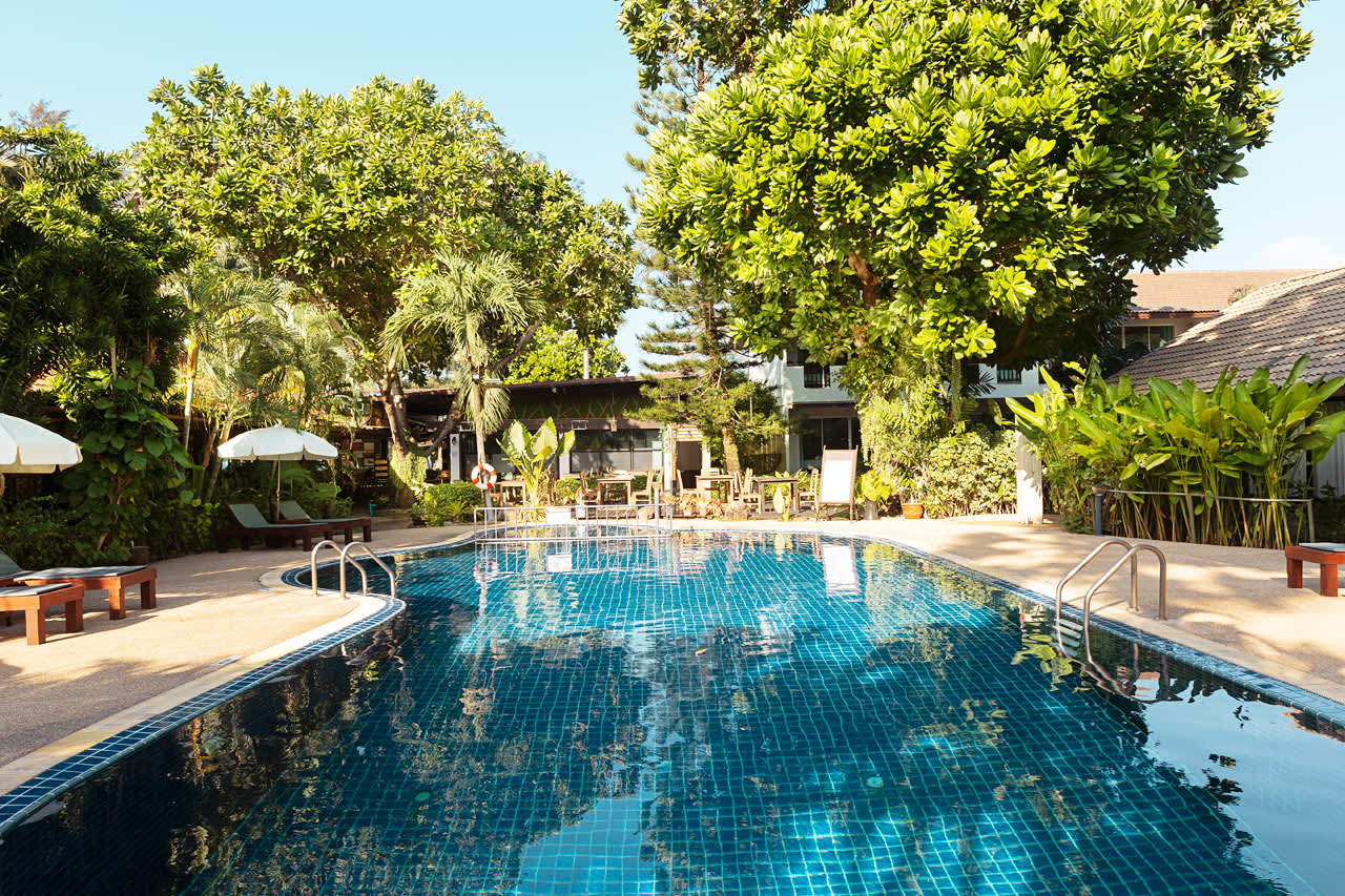 Hotellets hyggelige poolområde