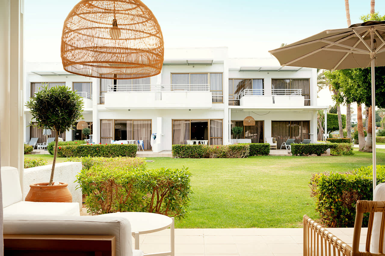 2-værelses Royal Lounge Suite med terrasse mod haven