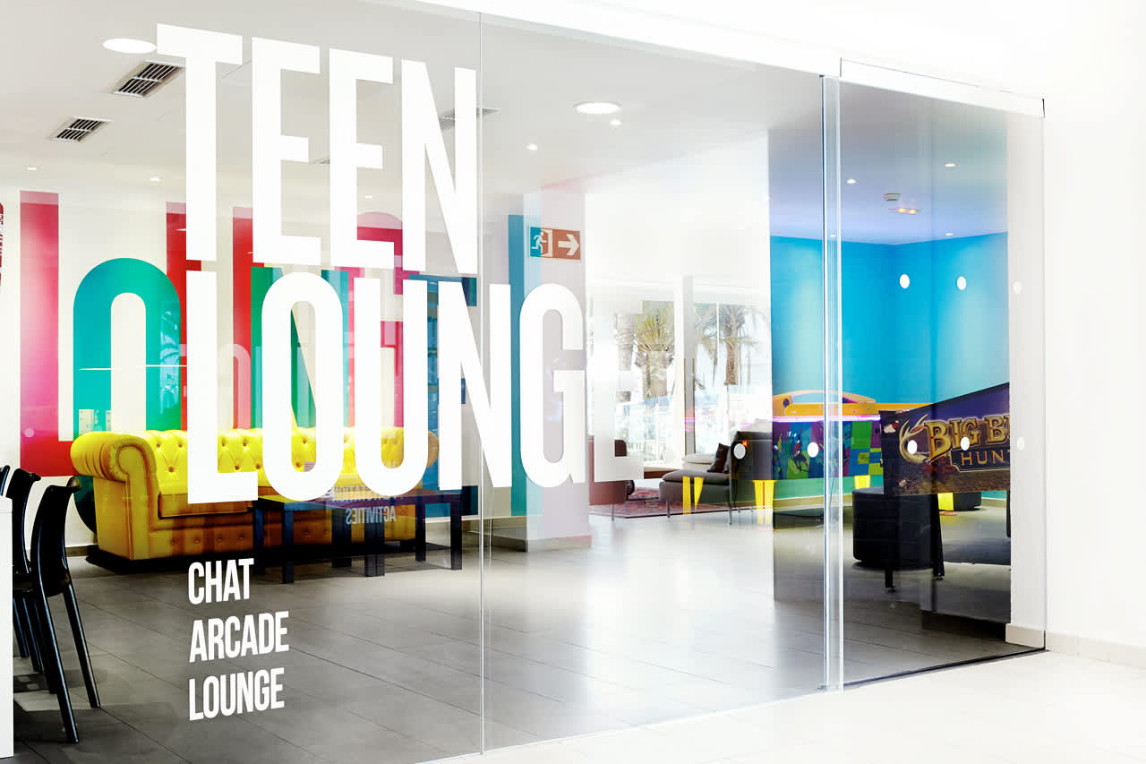 Vores Teen Lounge er mødestedet for alle unge, der trænger til en pause fra forældre og småbørn