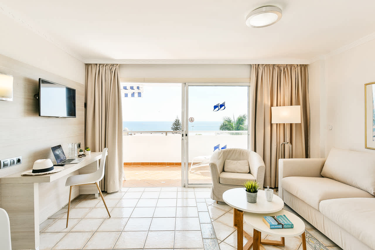 2-værelses lejlighed med balkon med udsigt mod havet i Casamar