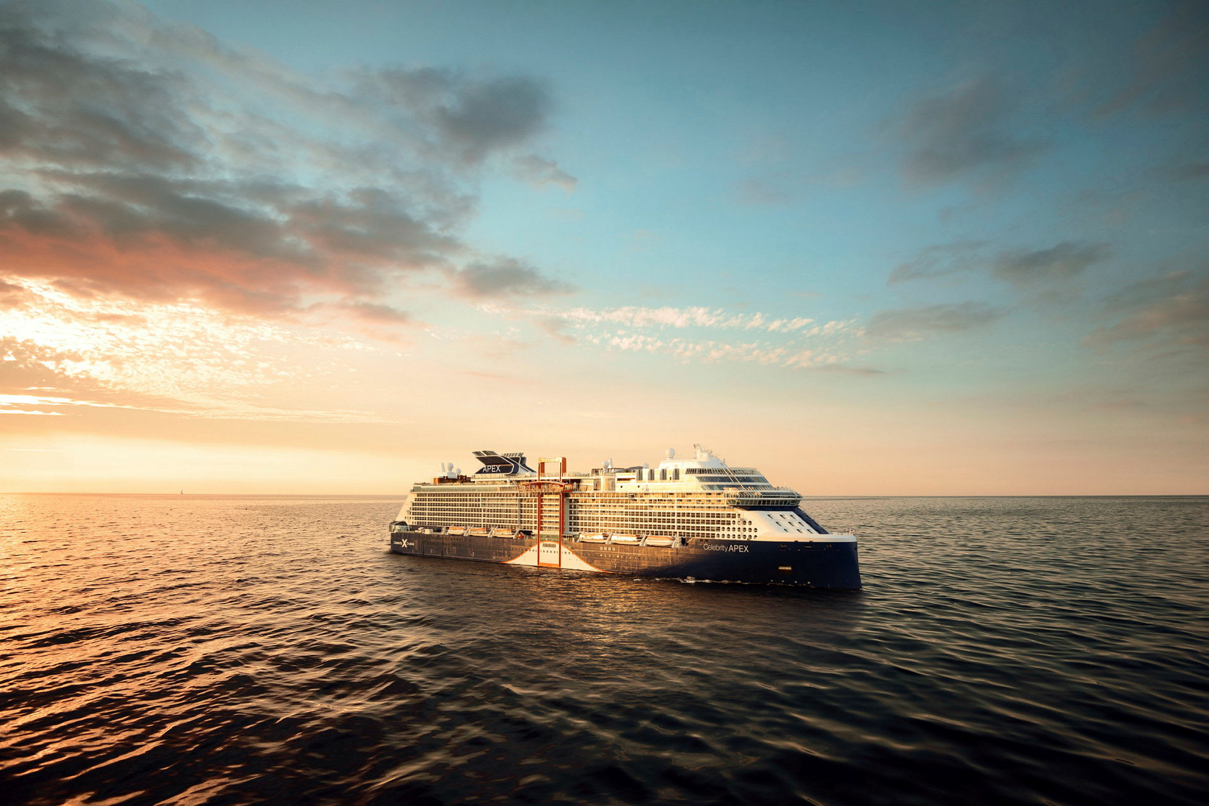 Et billede af et stort krydstogtskib på havet ved solnedgang. (AI-genereret tekst)