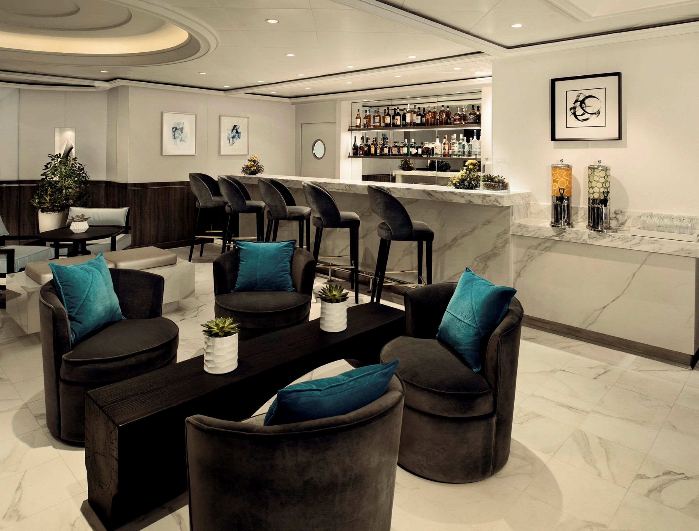 En moderne lounge med siddepladser og en bardisk i marmordesign. (AI-genereret tekst)