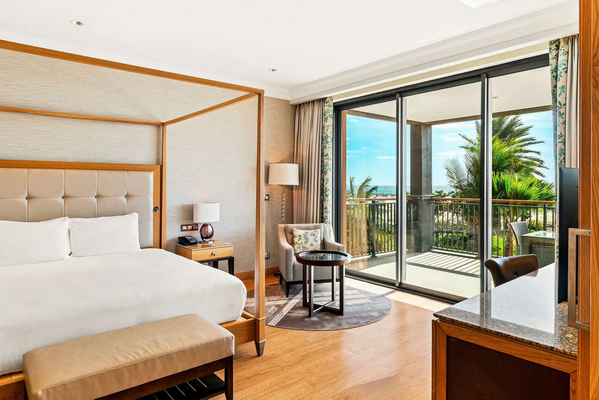 Suite med to rum og havudsigt