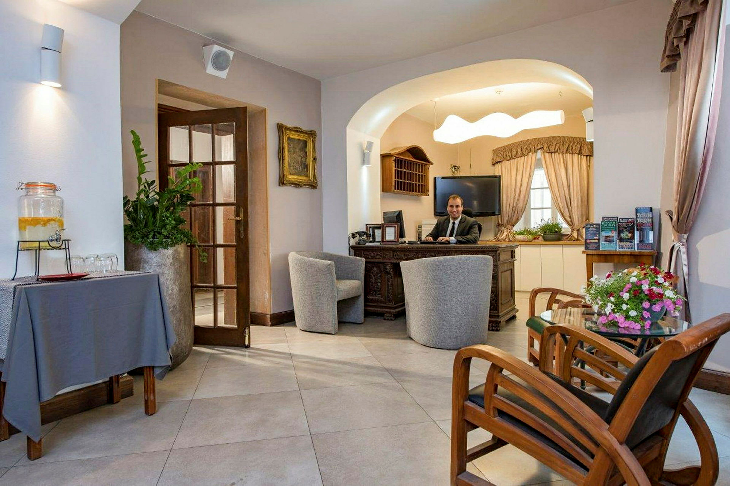 Lobby/reception