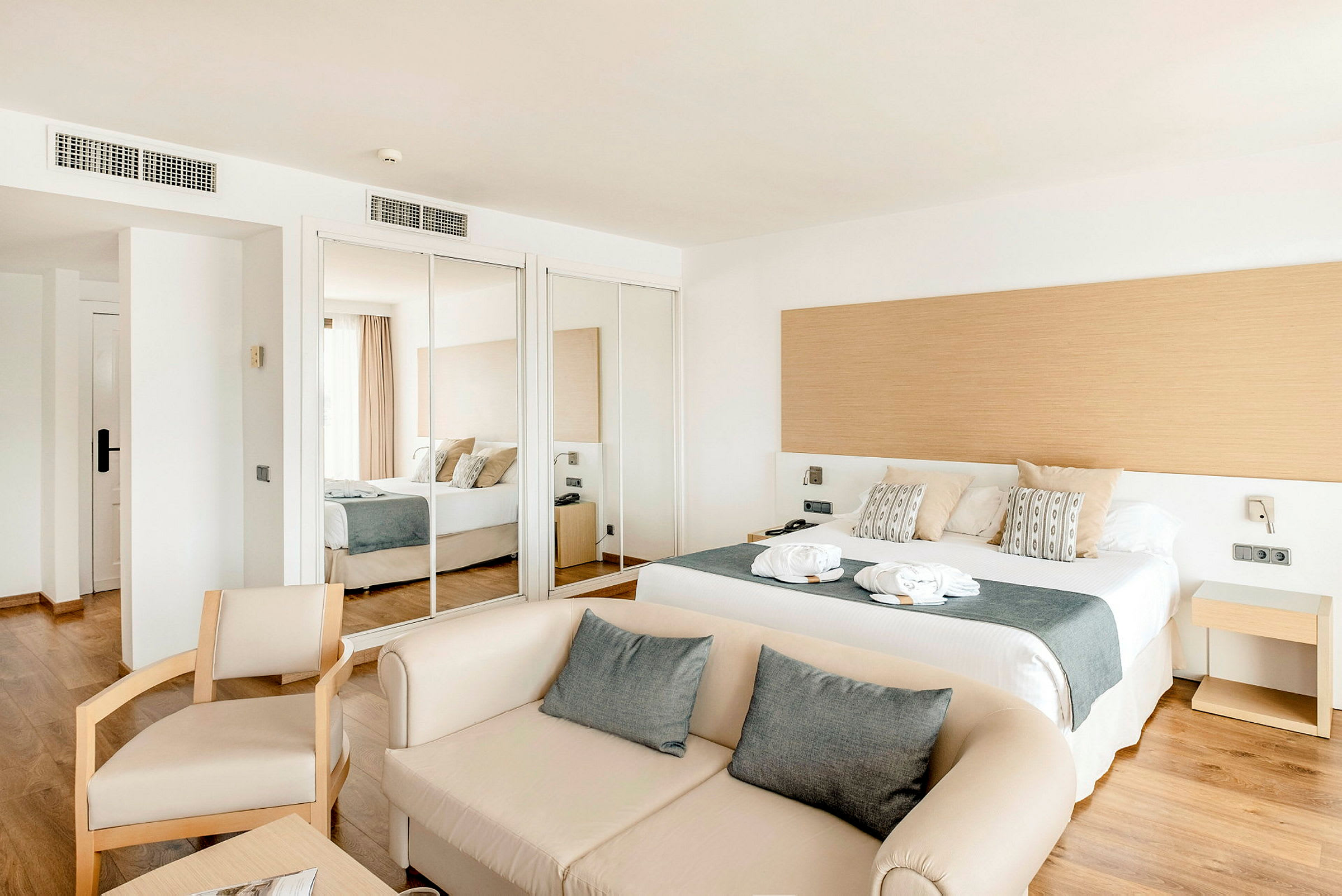 Juniorsuite med havudsigt