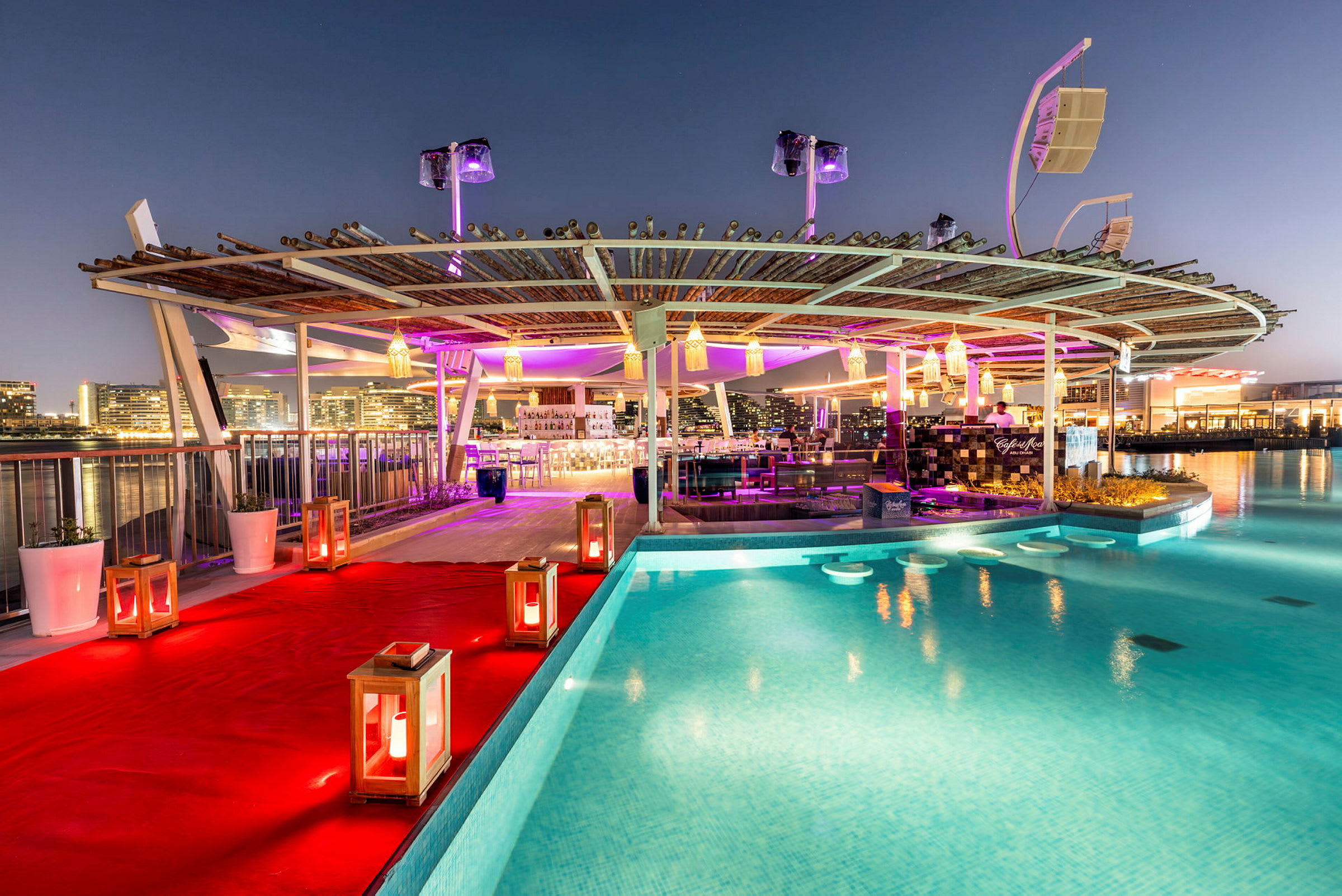 Beach Club Café Del Mar